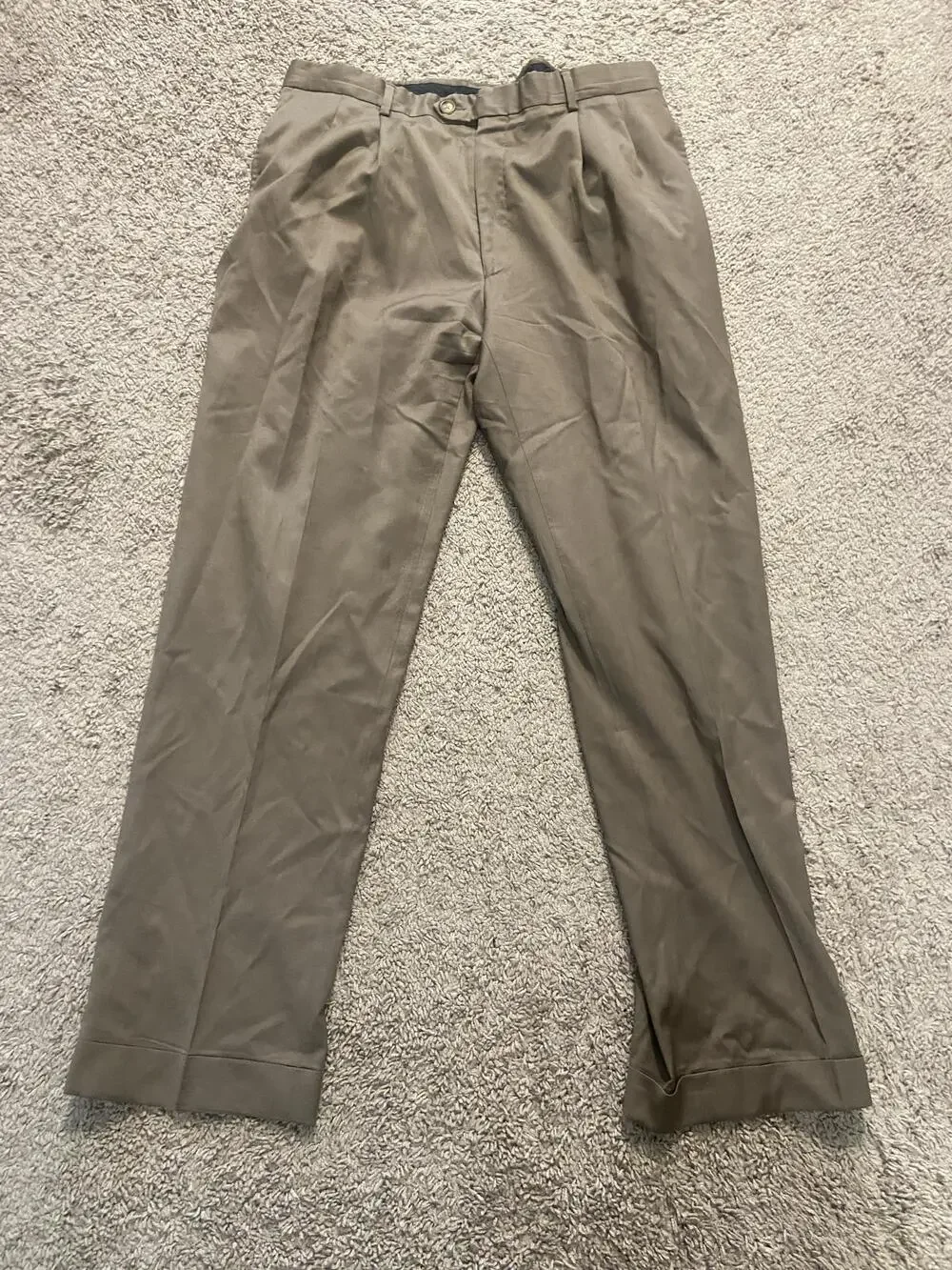 Jos. A. Bank Pants Mens 34x30 Beige Signature Dress Pleated Microfiber